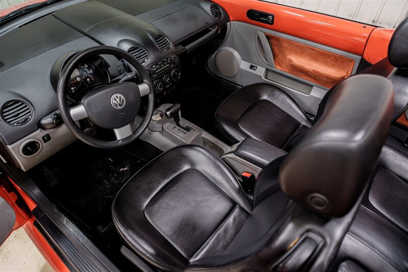 Used 2004 Volkswagen Beetle GLS FWD image 9