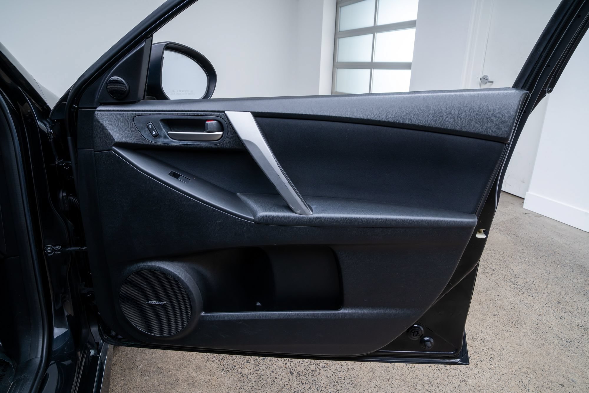 Used 2011 MAZDA MAZDA3 s Sport FWD image 22