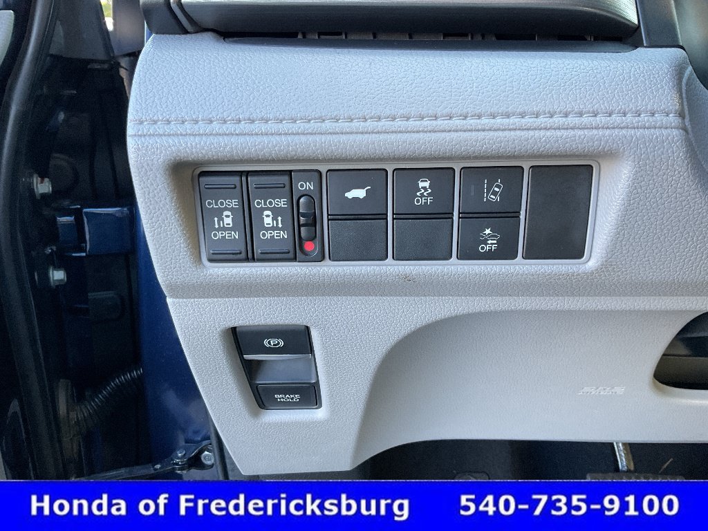 Certified 2018 Honda Odyssey EX-L image 44