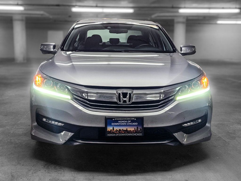 Used 2017 Honda Accord EX-L image 11