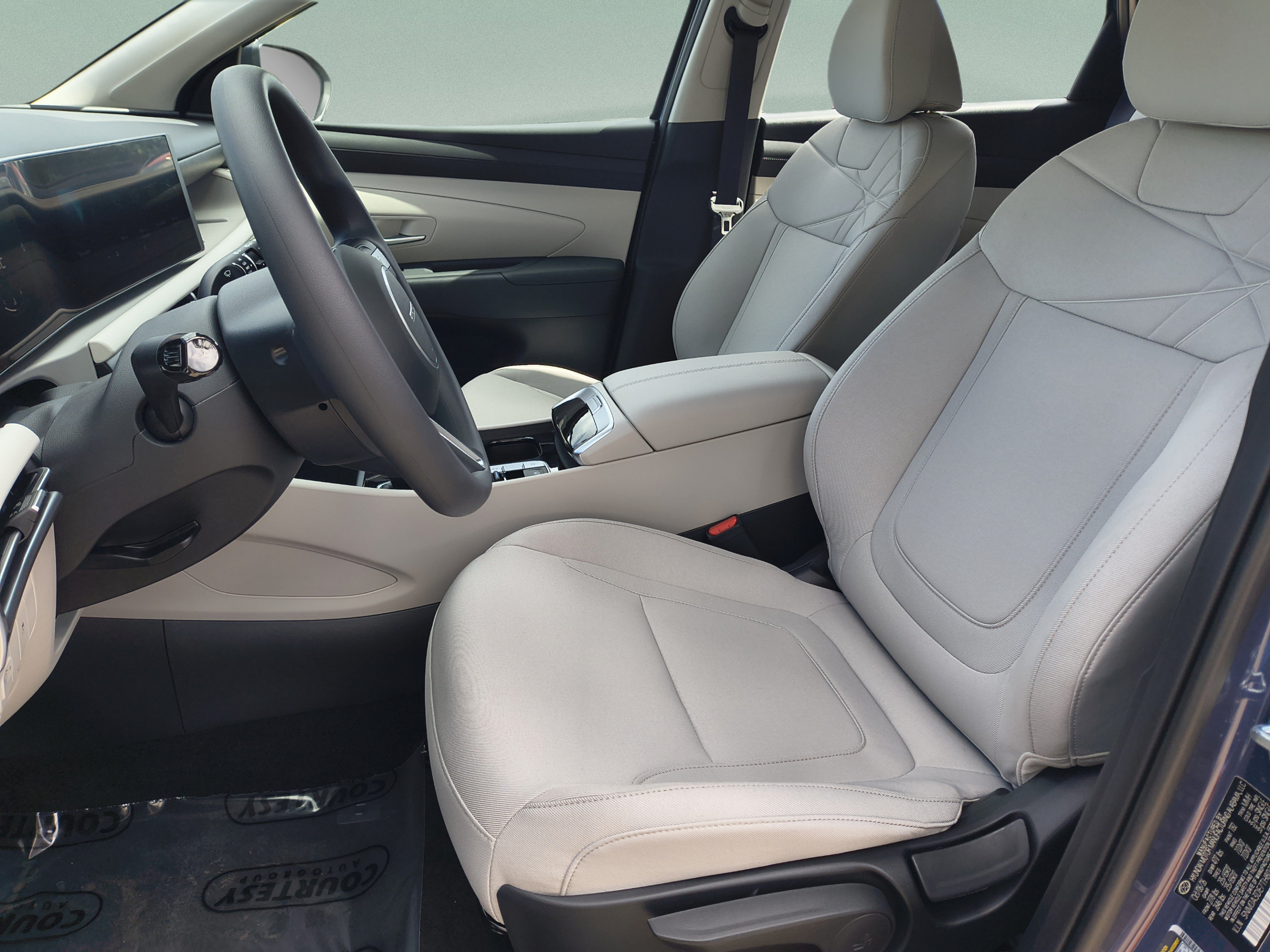 New 2026 Hyundai Tucson SE FWD image 17
