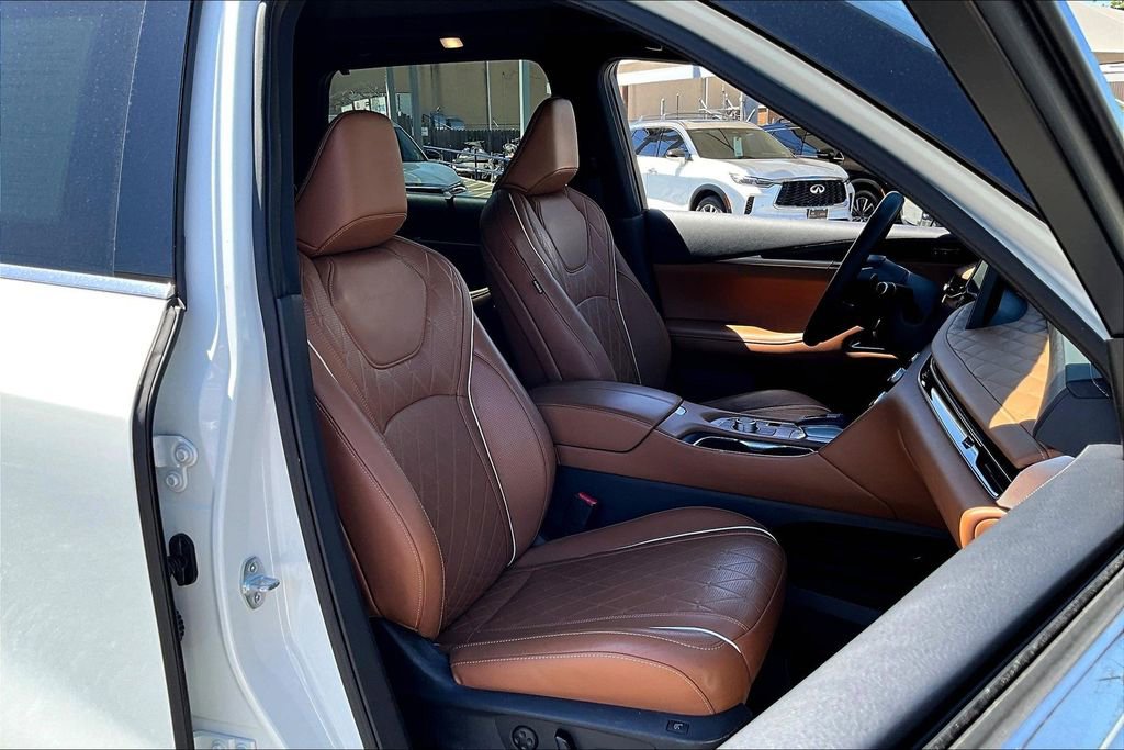 Certified 2023 INFINITI QX60 Autograph AWD/4WD image 12