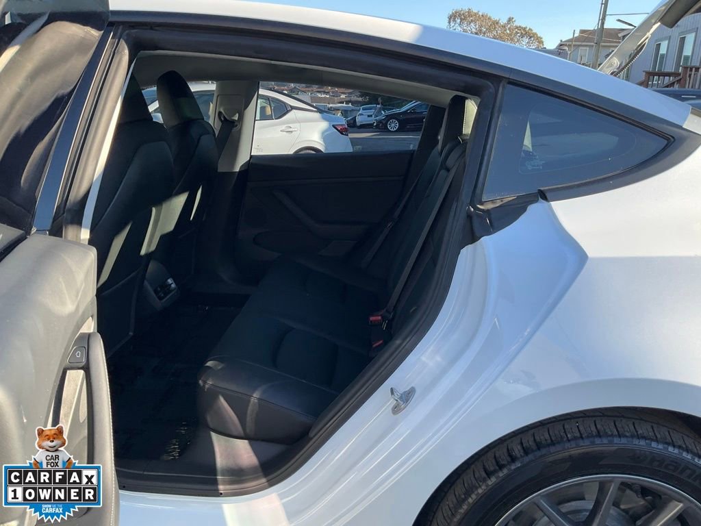 Used 2023 Tesla Model 3 Standard Range image 7