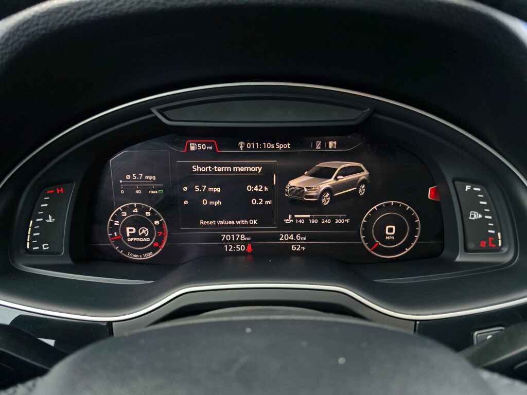 Used 2017 Audi Q7 3.0T Prestige w/ Prestige Package AWD/4WD image 30