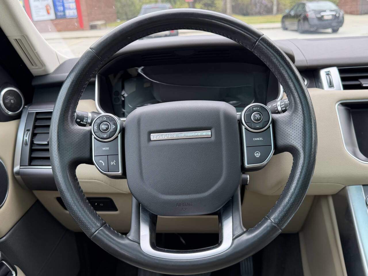 Used 2017 Land Rover Range Rover Sport HSE AWD/4WD image 15