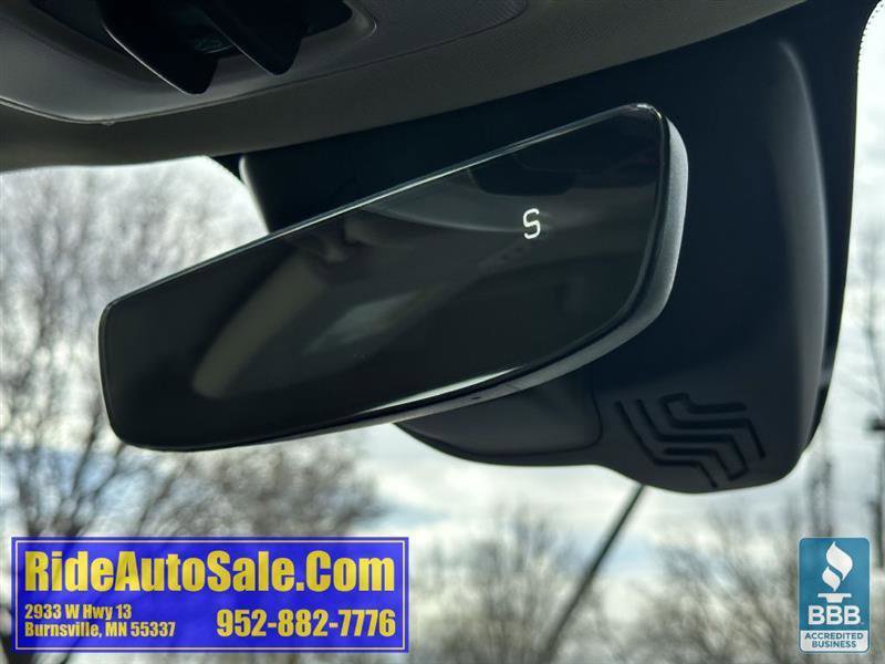 Used 2016 Volvo XC60 T6 w/ Proximity Package AWD/4WD image 40