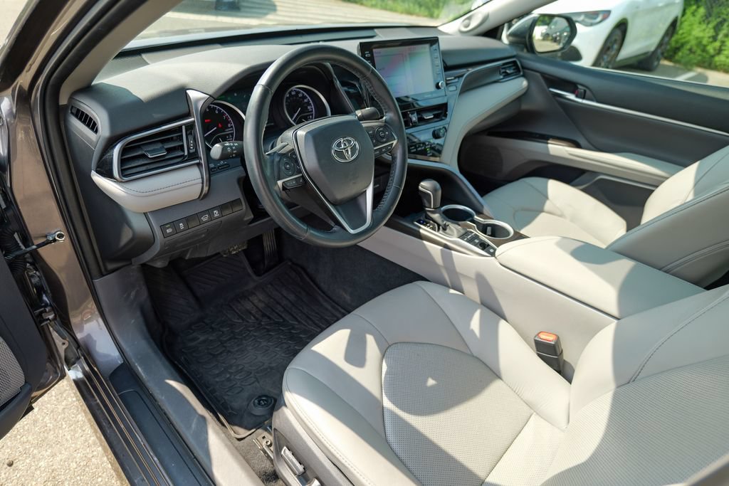 Used 2023 Toyota Camry XLE w/ Navigation Package AWD/4WD image 19
