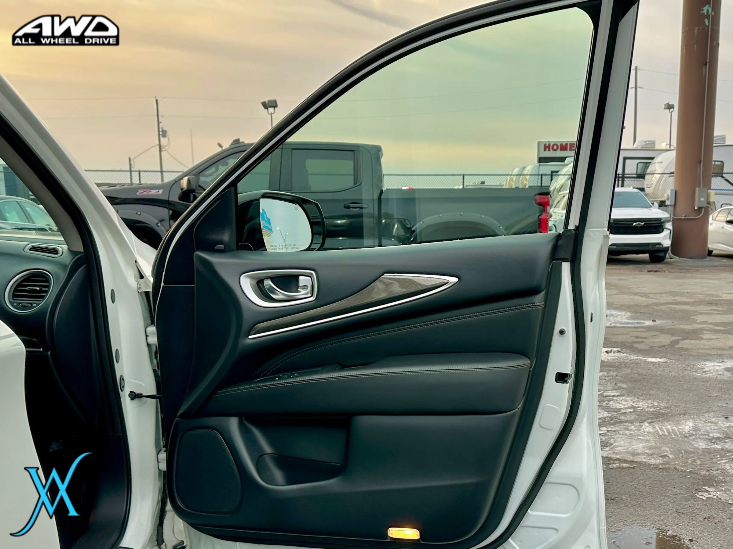 Used 2019 INFINITI QX60 Pure AWD/4WD image 16