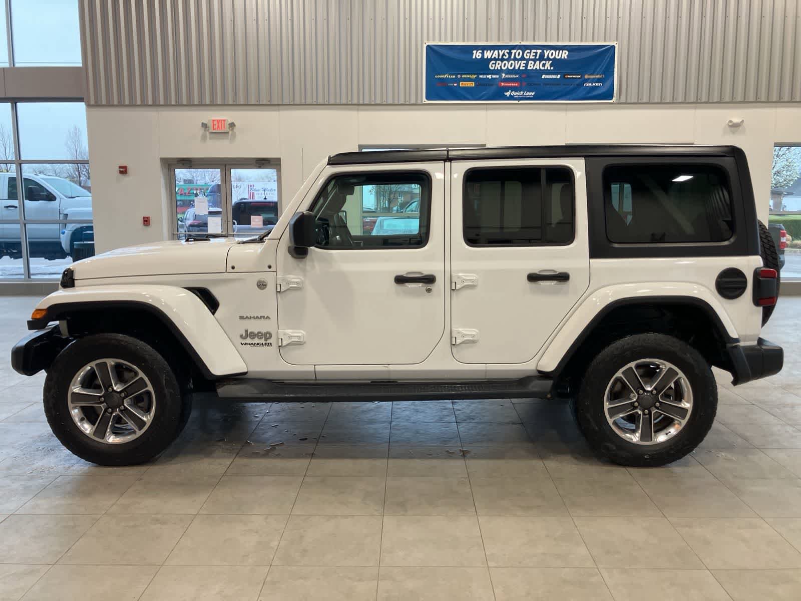 Used 2019 Jeep Wrangler Unlimited Sahara image 8