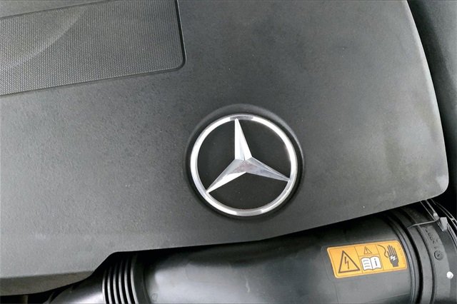 Used 2021 Mercedes-Benz C 300 Sedan image 32
