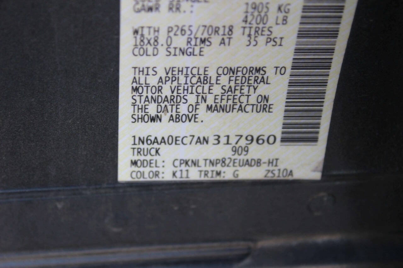 Used 2010 Nissan Titan SE w/ Heavy Metal Edition Pkg AWD/4WD image 10