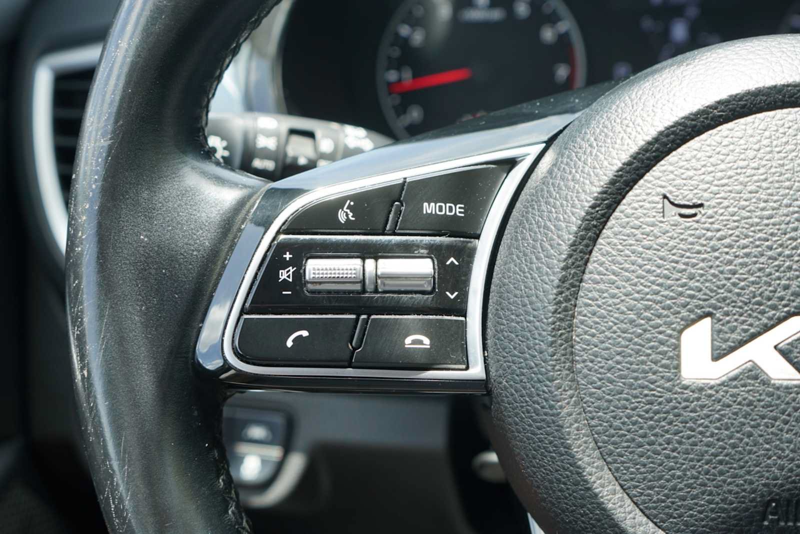 Used 2022 Kia Seltos S FWD image 13