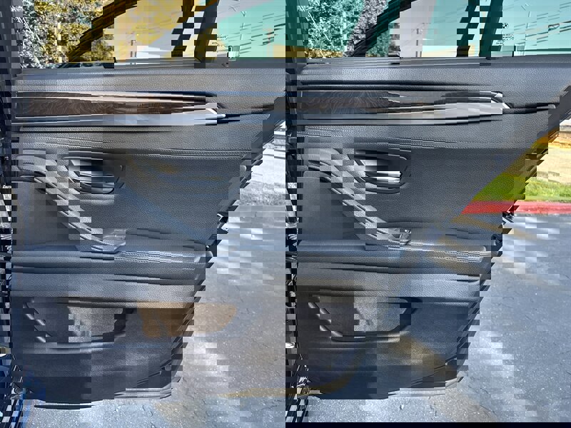 Used 2011 BMW 535i Sedan RWD image 35