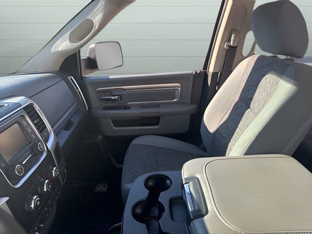 Used 2018 RAM 3500 SLT w/ Snow Chief Group image 11