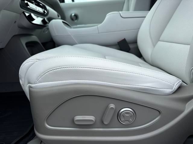 Certified 2026 Hyundai Palisade Limited image 13