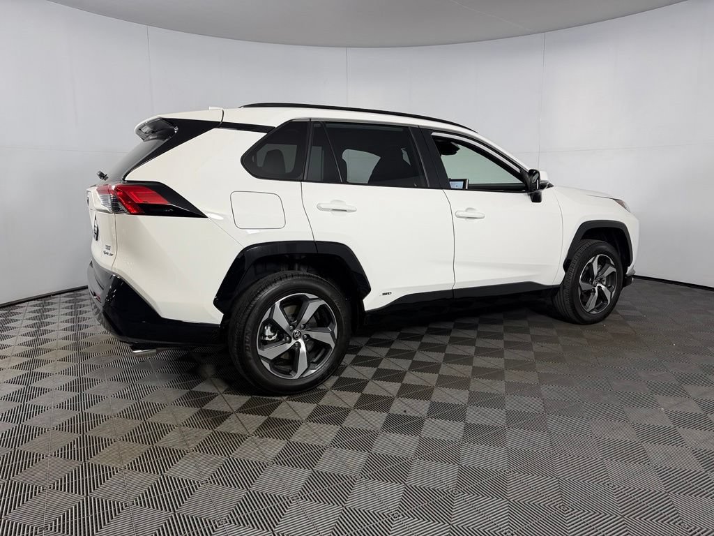 Used 2025 Toyota RAV4 SE AWD/4WD image 7