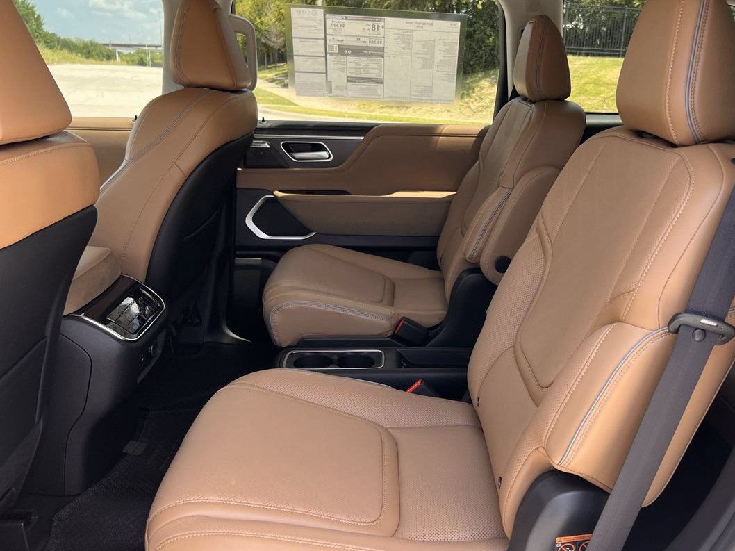 New 2027 INFINITI QX80 Luxe RWD image 28
