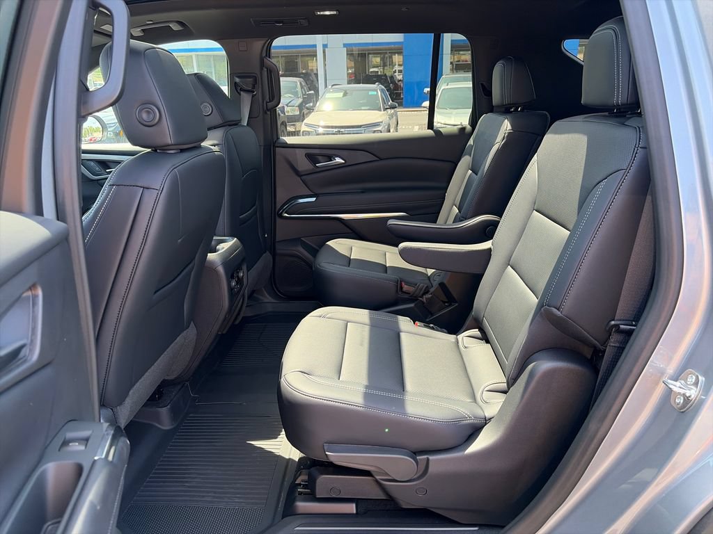 New 2026 Chevrolet Traverse LT w/ Sun and Wheel Package AWD/4WD image 27