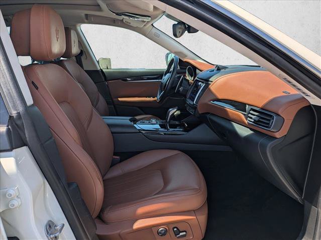 Used 2019 Maserati Levante S AWD/4WD image 21