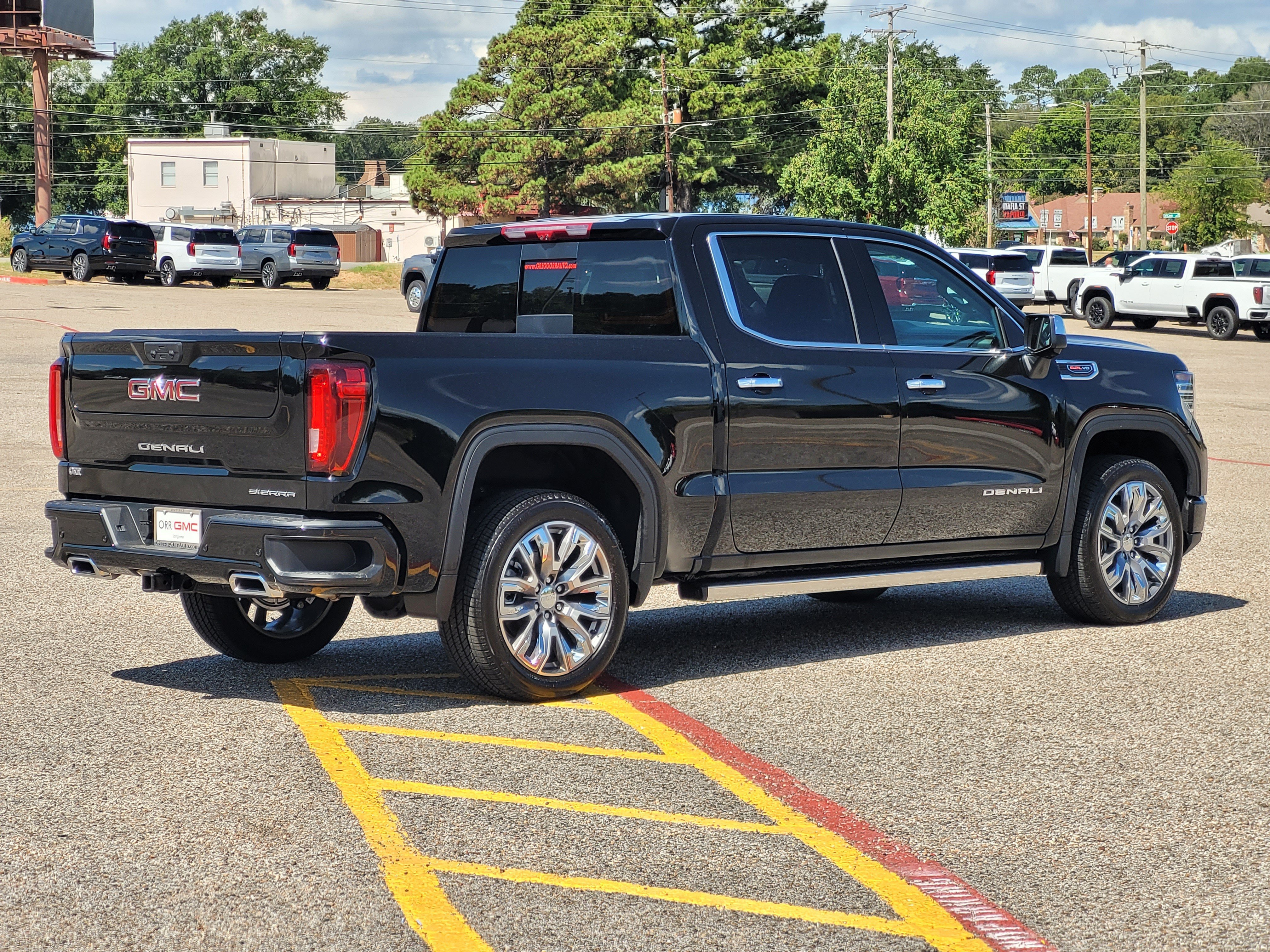 New 2026 GMC Sierra 1500 Denali w/ Denali Reserve Package AWD/4WD image 4