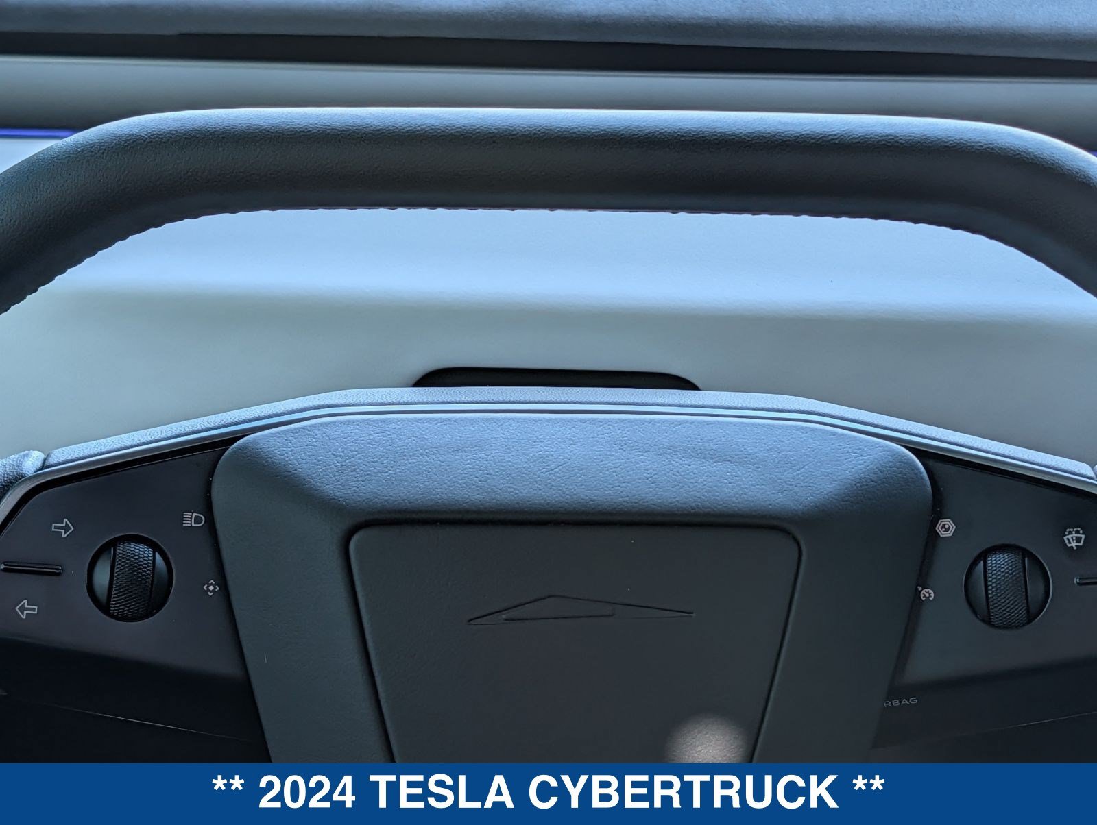 Used 2024 Tesla Cybertruck Cyberbeast AWD/4WD image 44