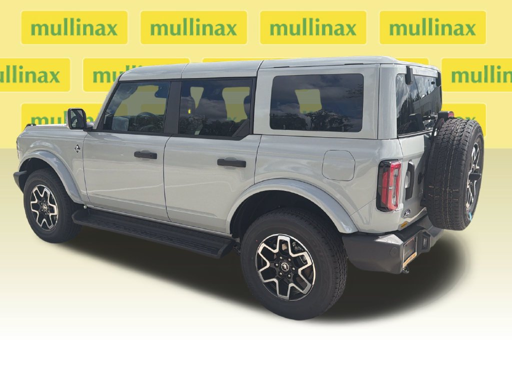 New 2026 Ford Bronco Outer Banks AWD/4WD image 9
