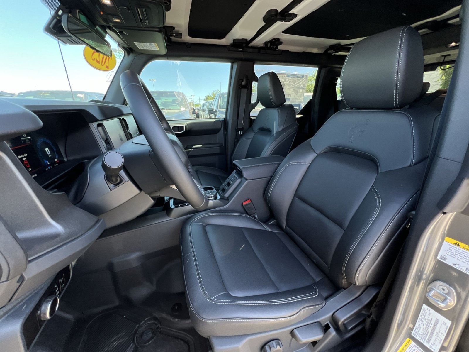 New 2025 Ford Bronco Badlands w/ Sasquatch Package AWD/4WD image 21