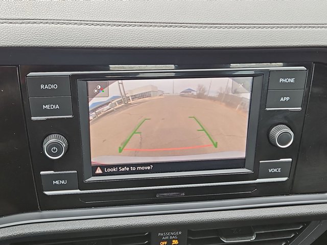 Used 2024 Volkswagen Jetta SE image 13