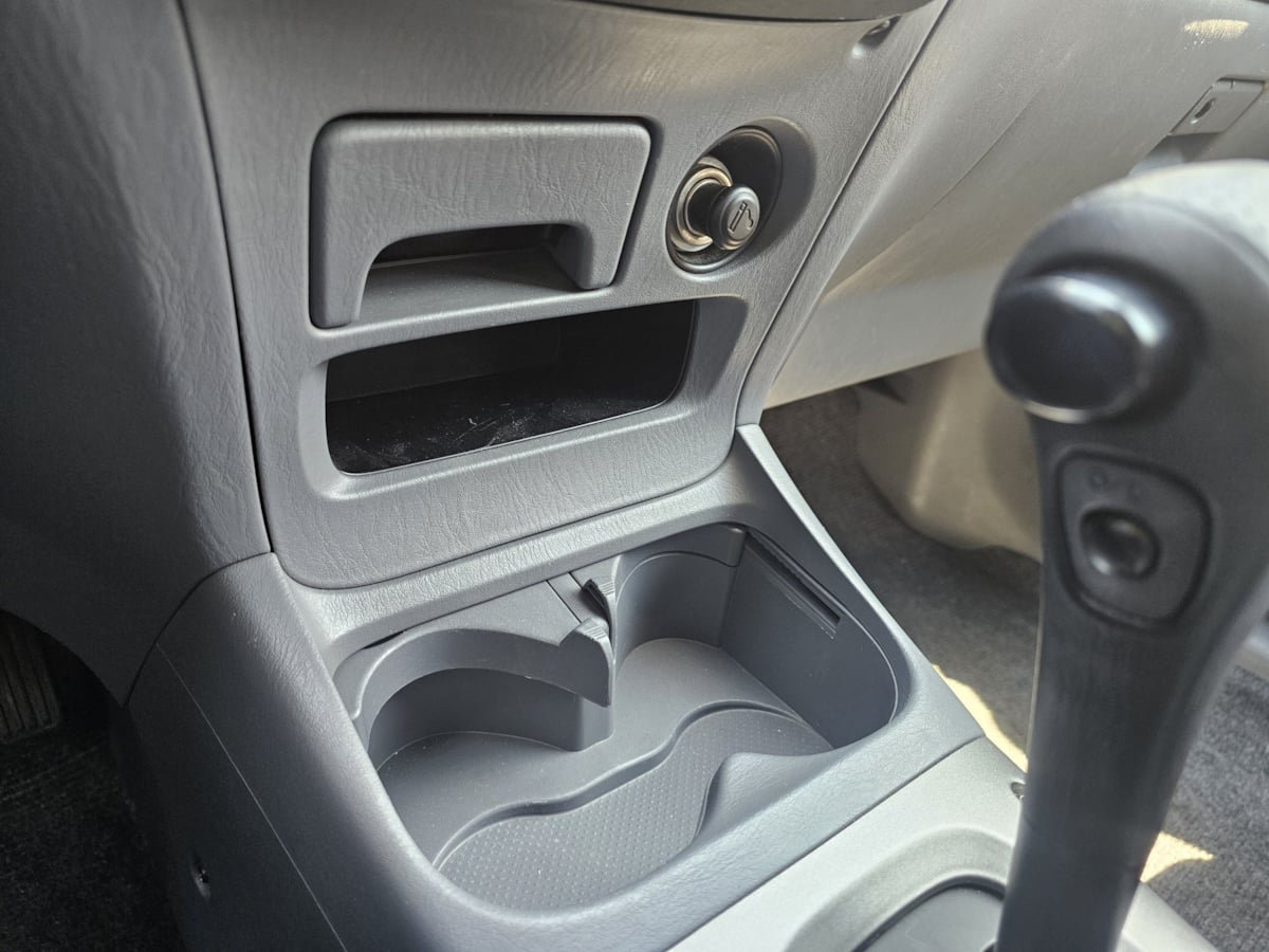 Used 2001 Toyota RAV4 2WD image 17