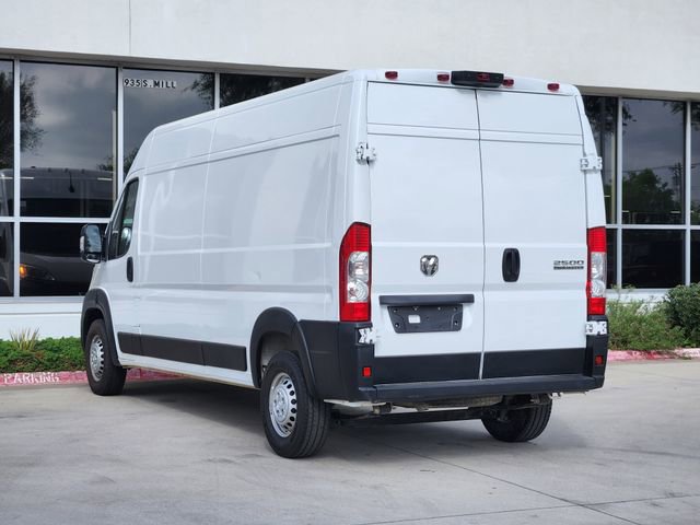 Used 2025 RAM ProMaster 2500 w/ Convenience Group image 5