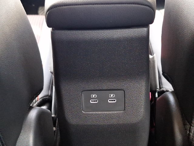 New 2026 Nissan Kicks SR w/ SR Premium Package FWD image 31