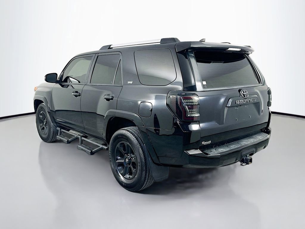 Used 2022 Toyota 4Runner SR5 RWD image 5