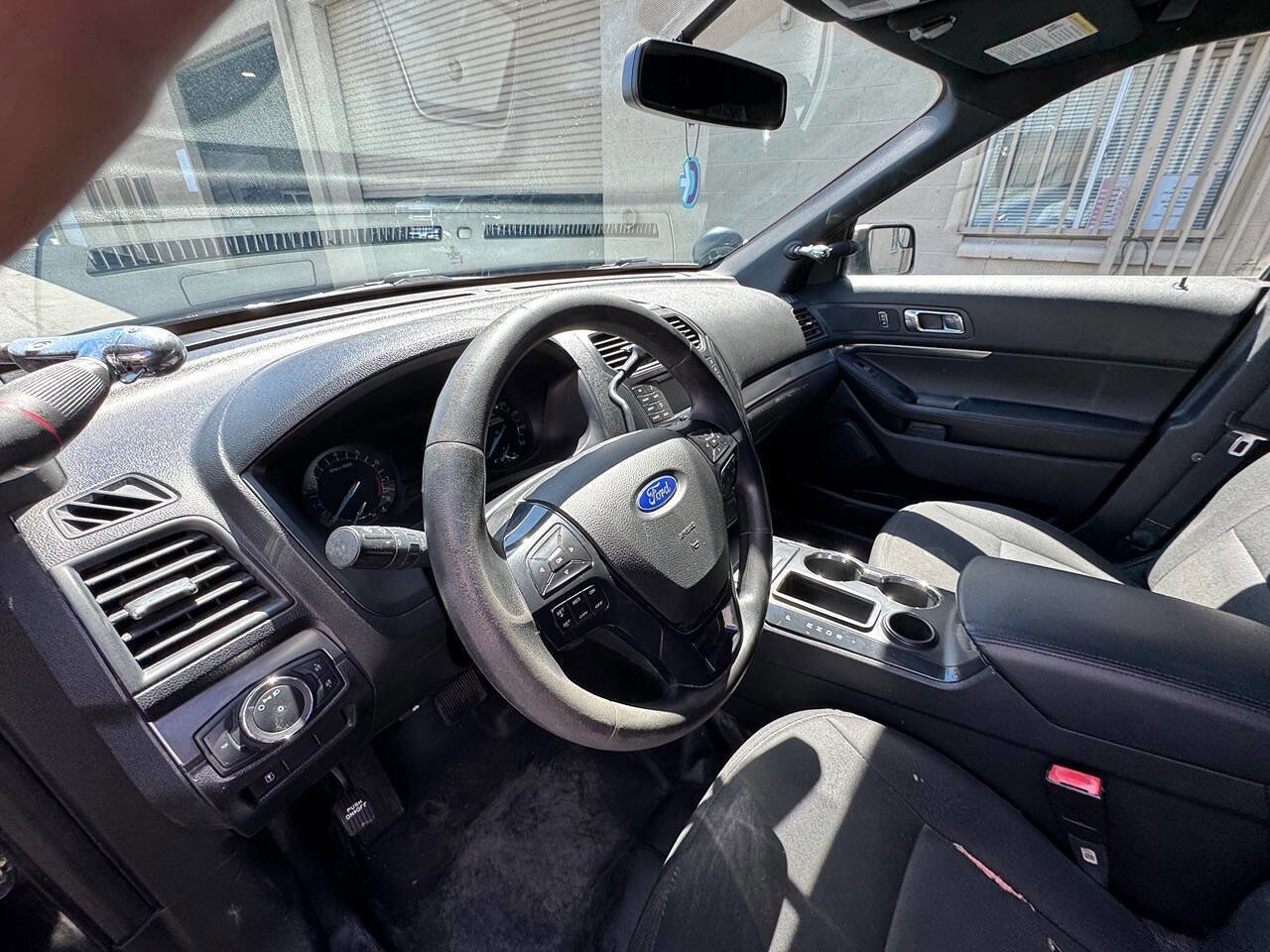 Used 2017 Ford Explorer 4WD Police Interceptor image 18