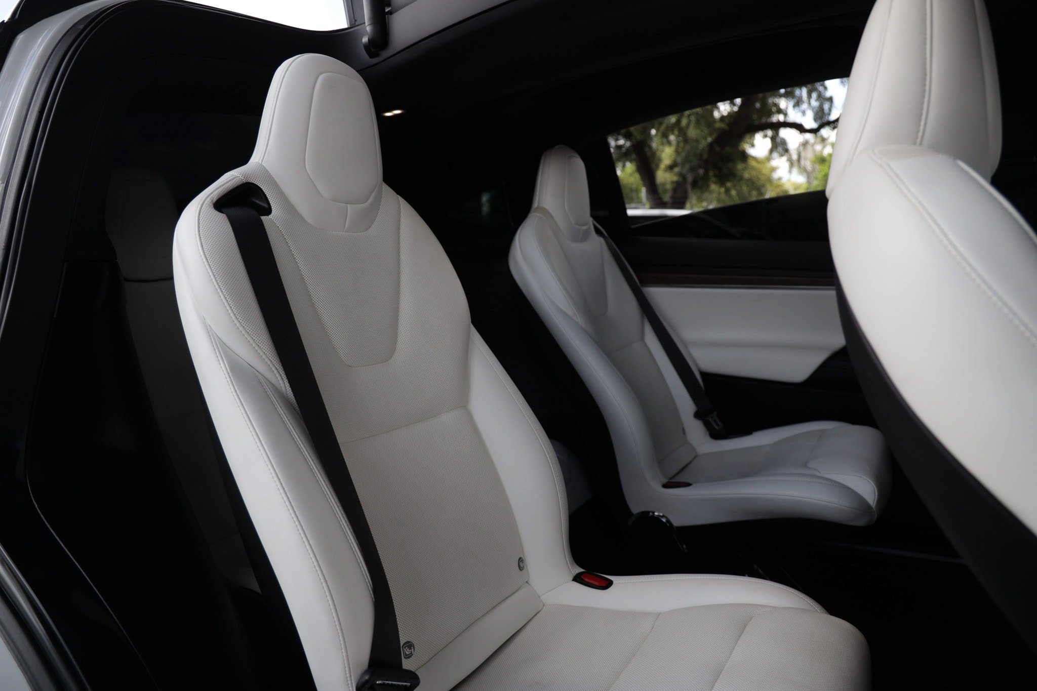 Used 2022 Tesla Model X AWD/4WD image 19