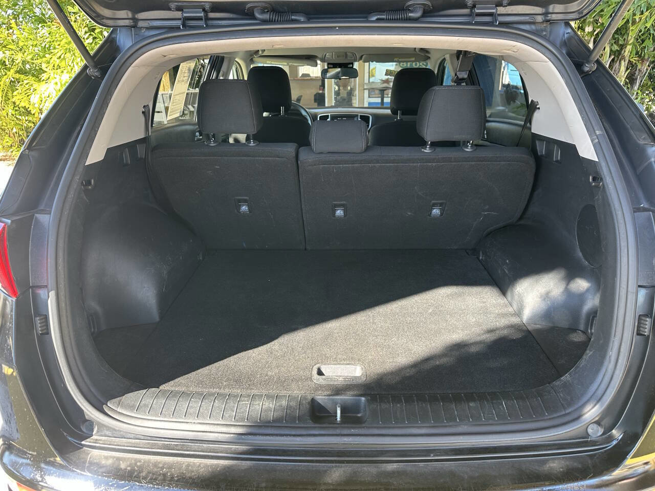 Used 2018 Kia Sportage LX w/ LX Popular Package image 7