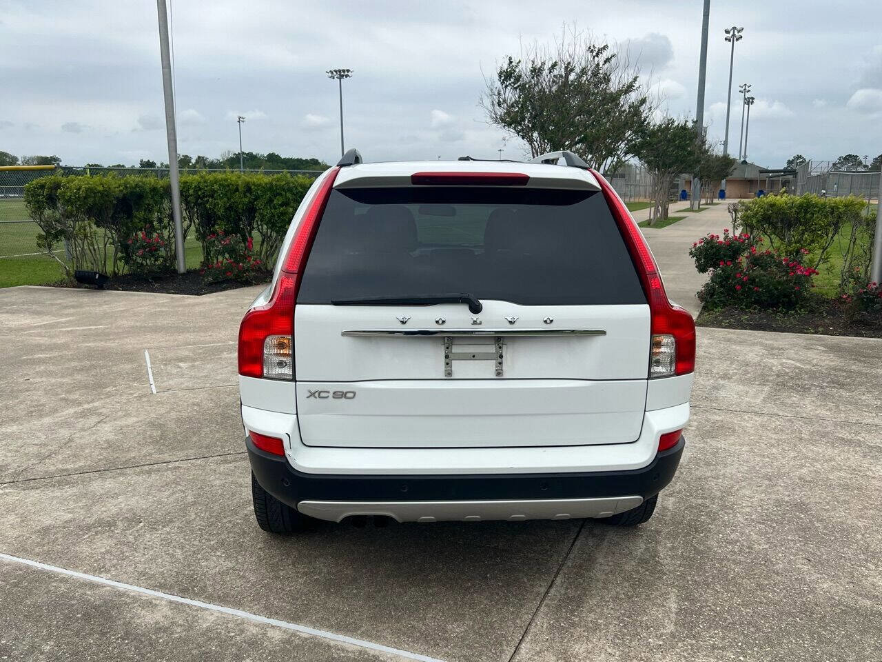 Used 2011 Volvo XC90 3.2 image 3