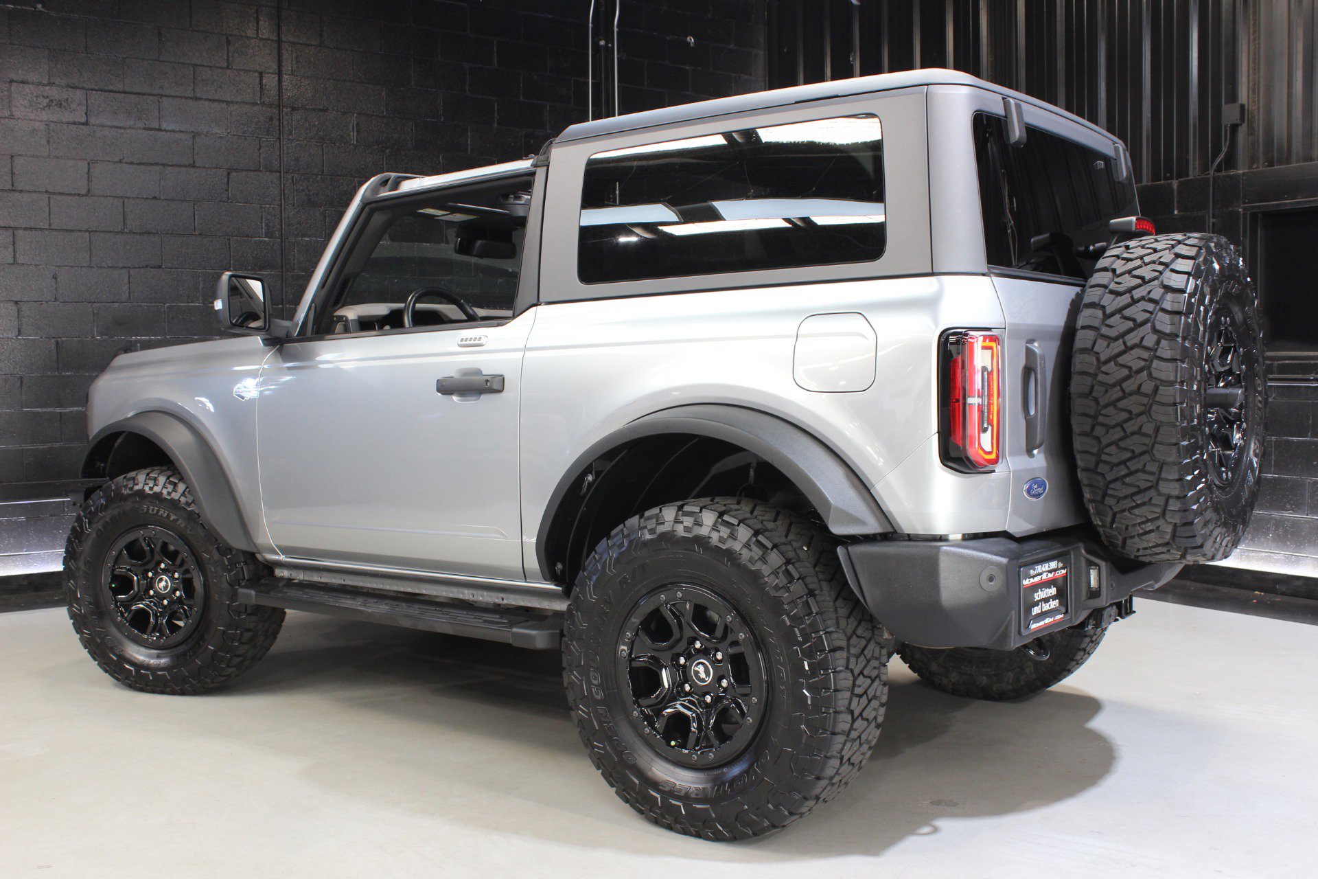 Used 2022 Ford Bronco Wildtrak image 10