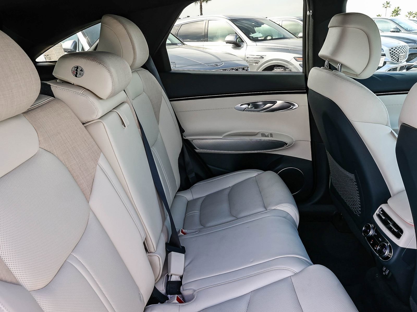 Used 2025 Genesis Electrified GV70 Advanced image 19