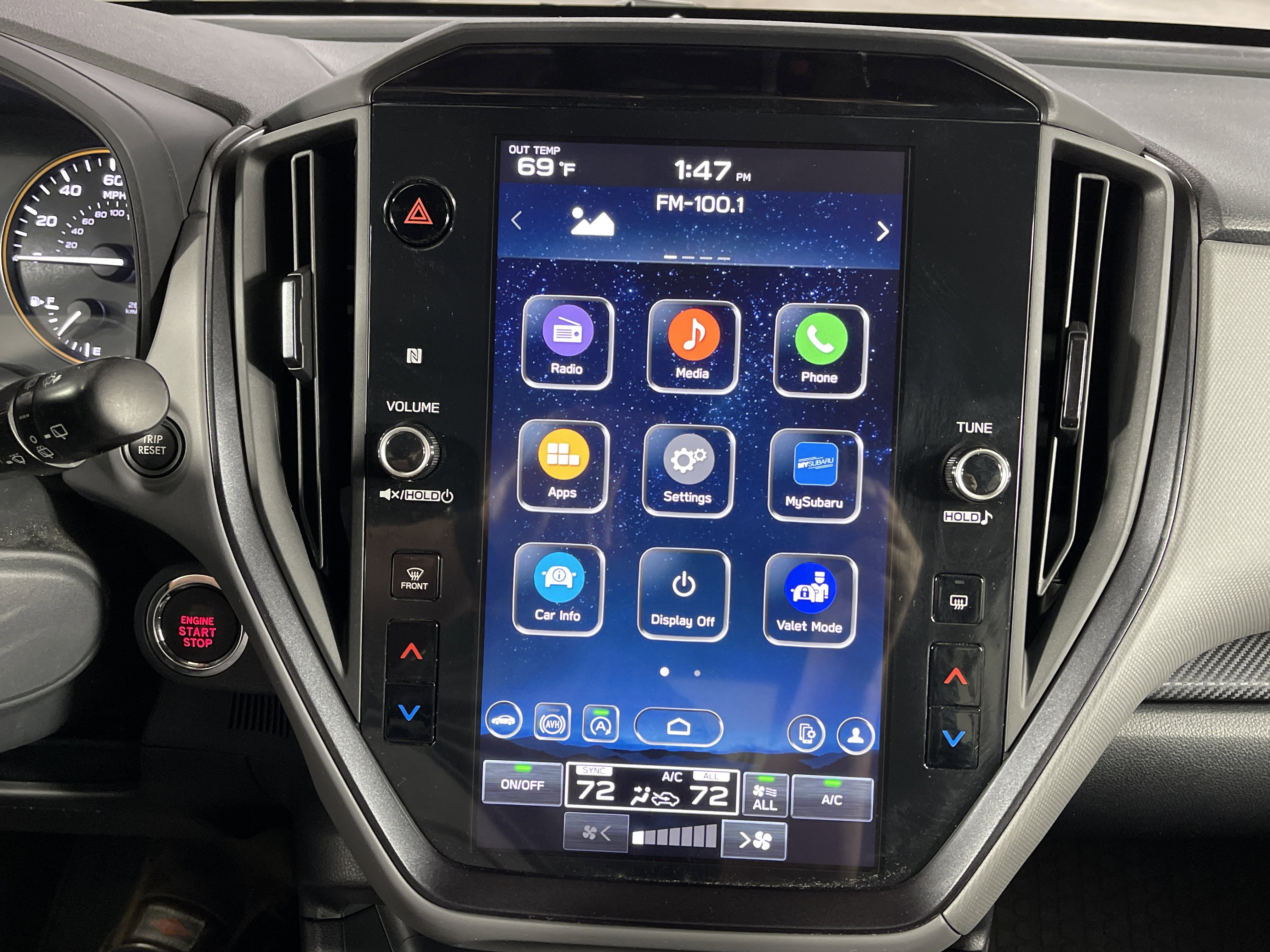 Used 2024 Subaru Crosstrek 2.5i Wilderness w/ Crosstrek Mirror Package image 24