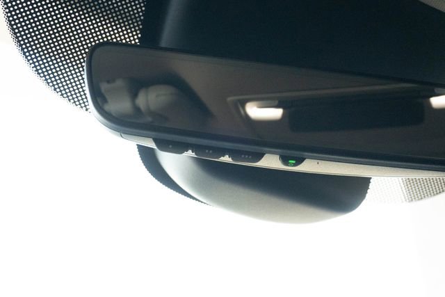 Used 2025 Honda Pilot EX-L image 33