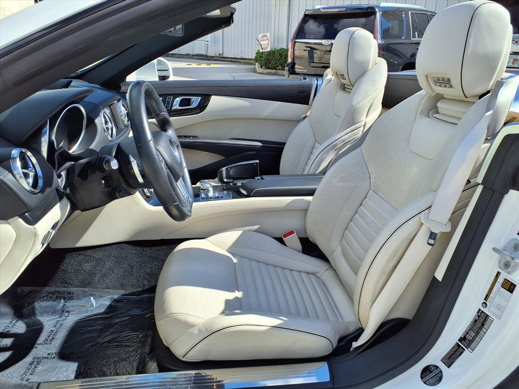 Used 2016 Mercedes-Benz SL 550 image 13