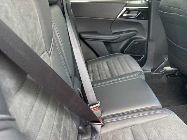 New 2025 Mitsubishi Outlander SE AWD/4WD image 25