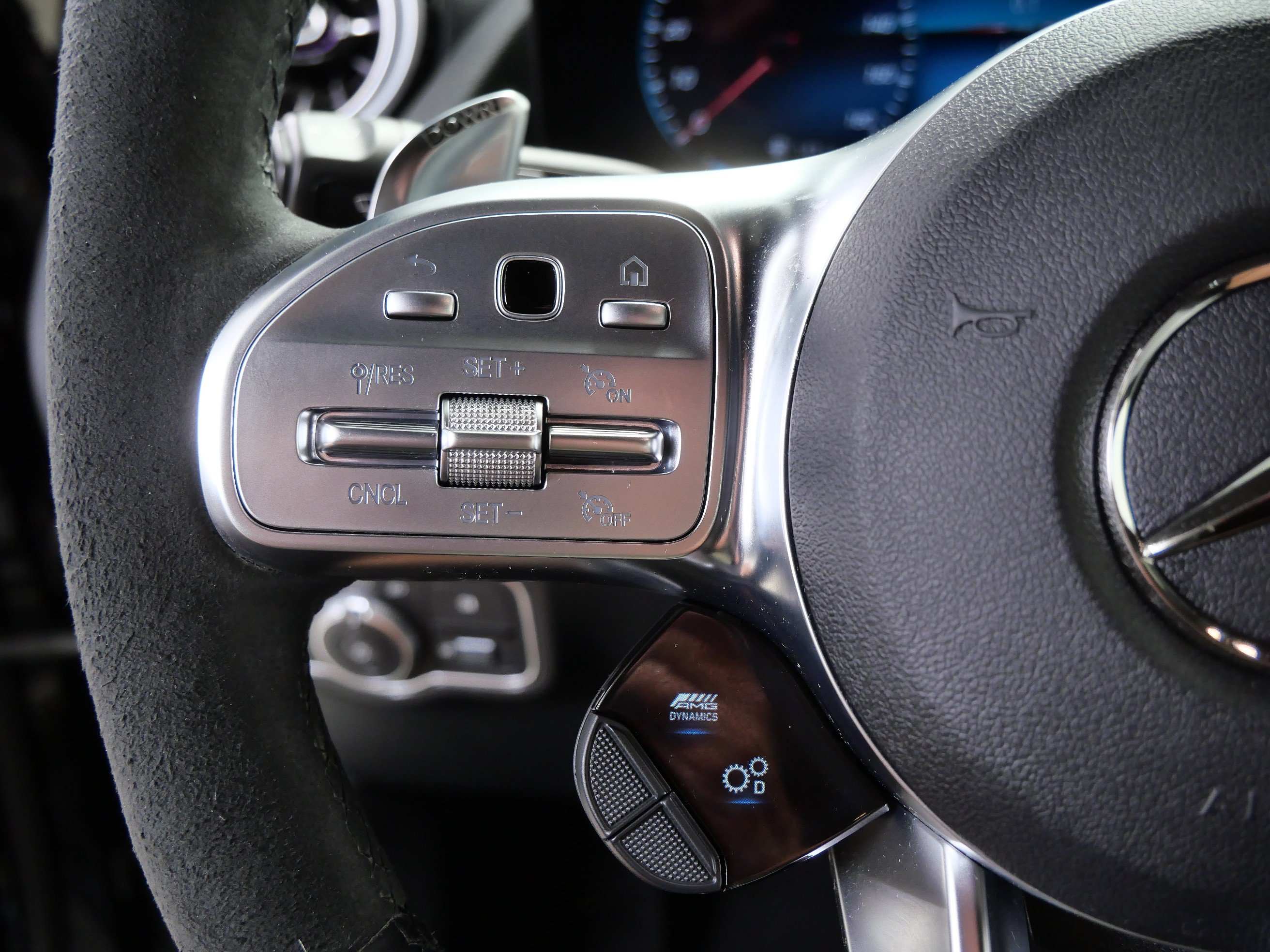 Certified 2023 Mercedes-Benz GLA 35 AMG 4MATIC image 26