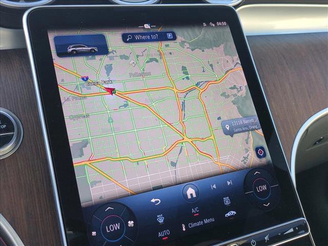 Used 2025 Mercedes-Benz GLC 350e 4MATIC image 13