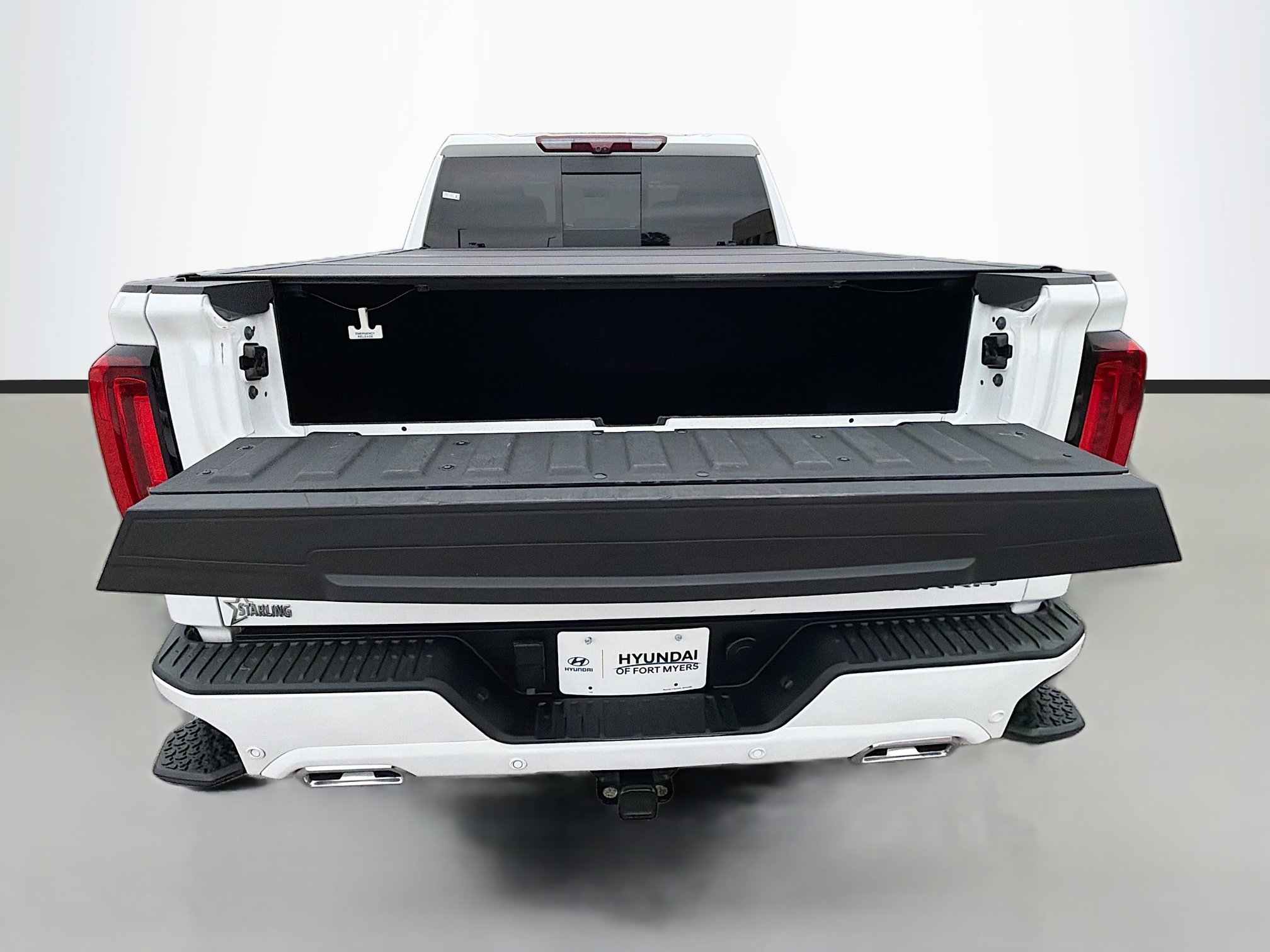 Used 2024 GMC Sierra 1500 Denali image 12