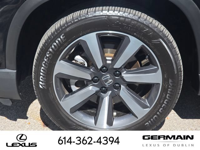 Used 2025 Honda Pilot Touring image 12