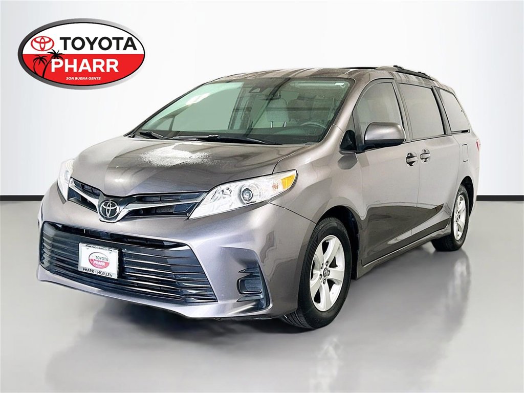 Used 2020 Toyota Sienna LE image 1
