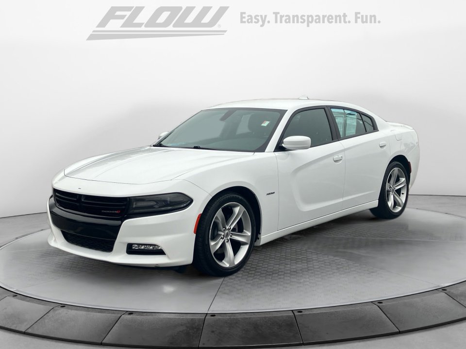 Used 2018 Dodge Charger R/T image 4