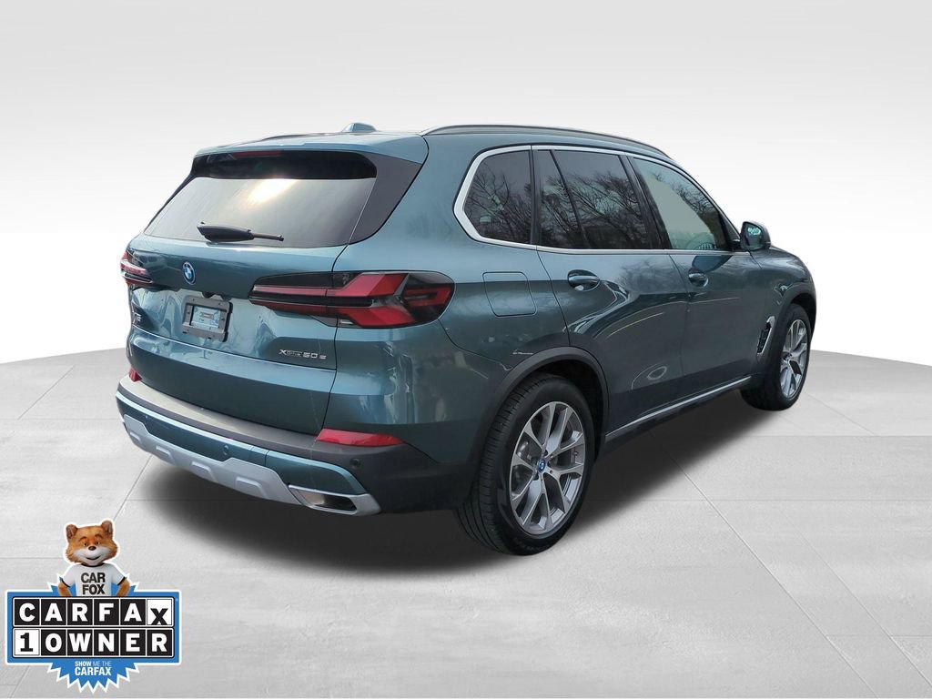 Used 2025 BMW X5 xDrive50e w/ Premium Package image 4