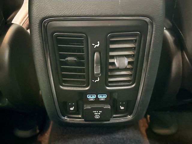 Used 2018 Jeep Grand Cherokee Trailhawk w/ Trailhawk Luxury Group image 27